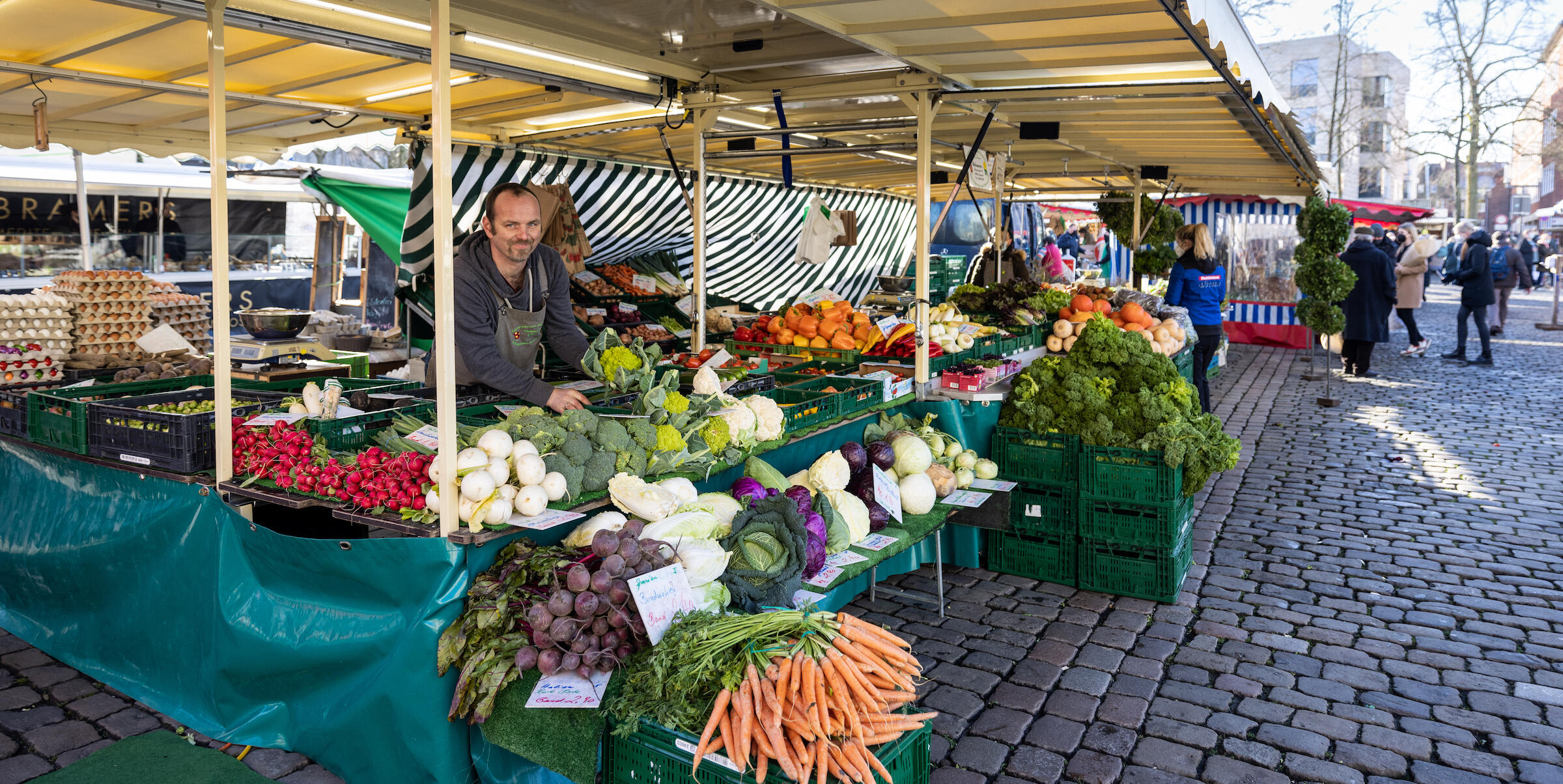 Markus Hülsmeier auf dem Wochenmarkt Münster