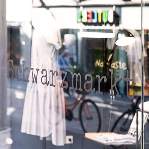 Schwarzmarkt Schaufenster