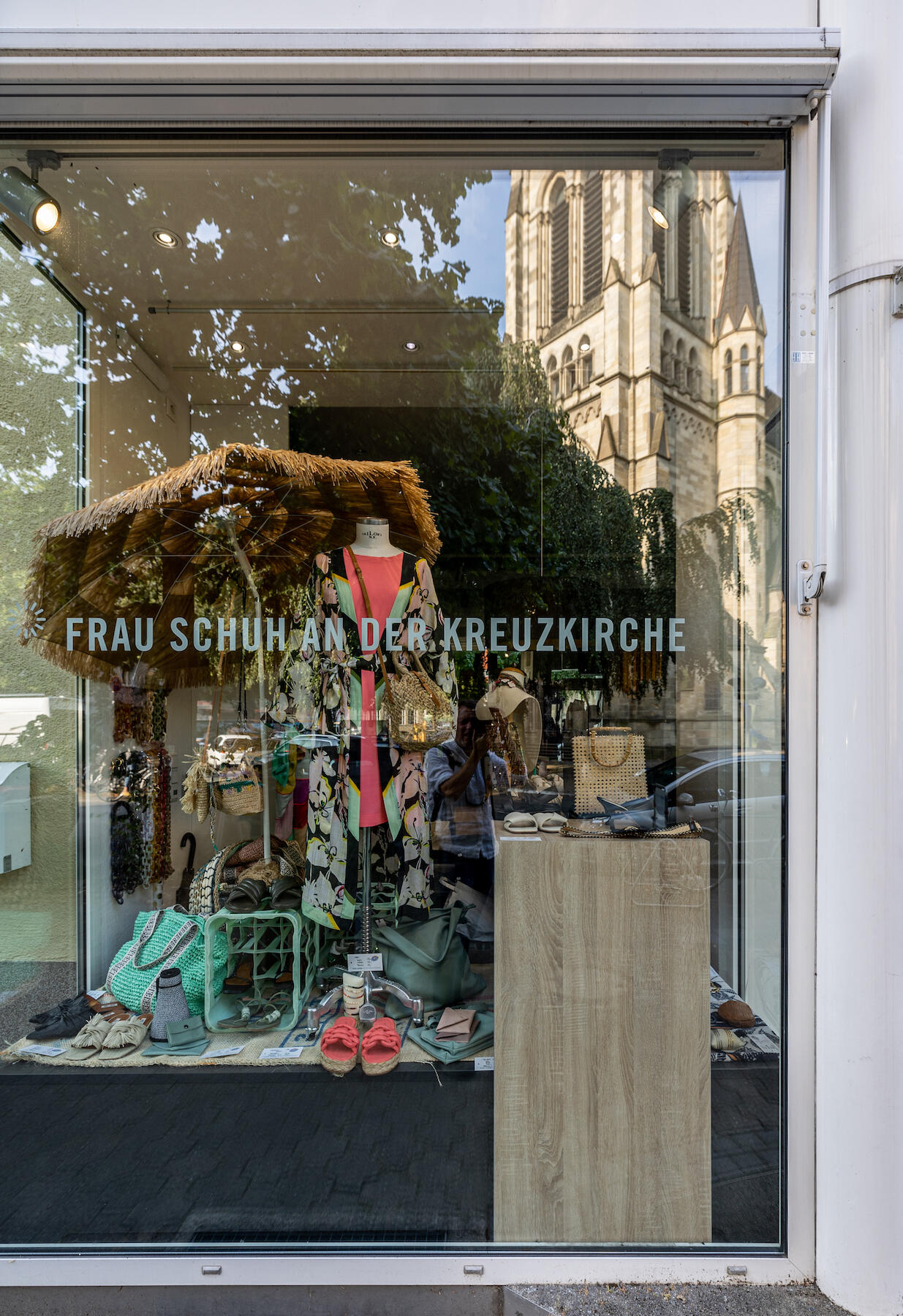 Schaufenster Frau Schuh an der Kreuzkirche Münster