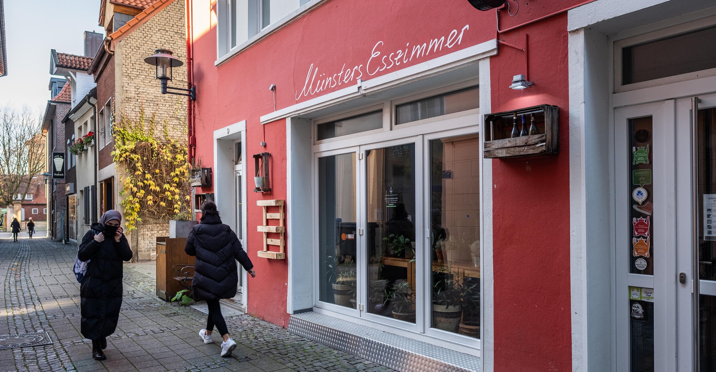 Von der Marievengasse blickt man auf   den Heeremannschen Hof in der Königsstraße 47.