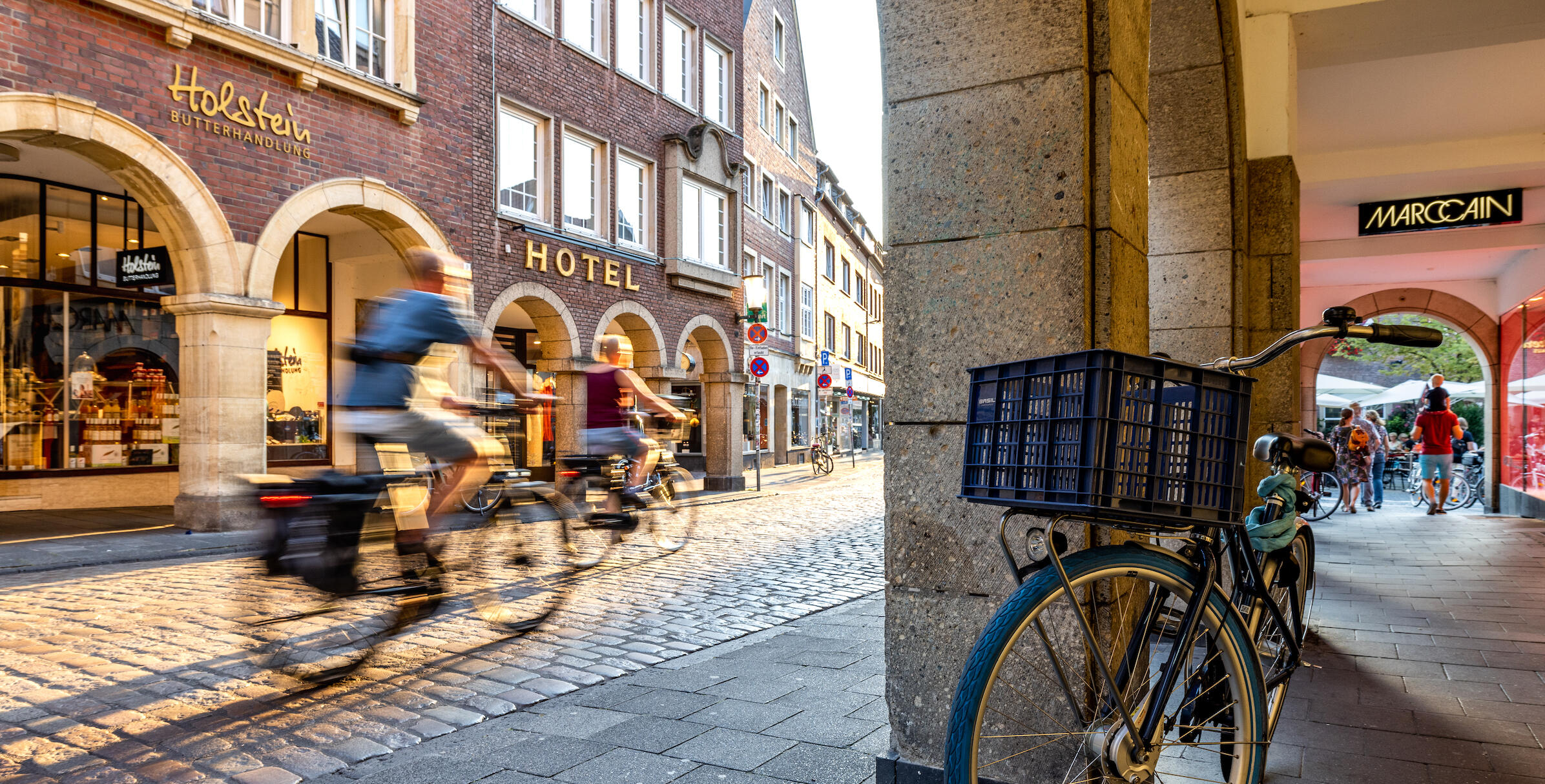 Fahrradfahrer auf der Bogenstraße Münster