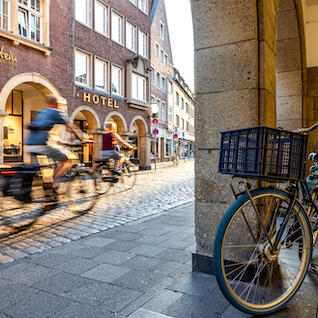 Fahrradfahrer auf der Bogenstraße Münster